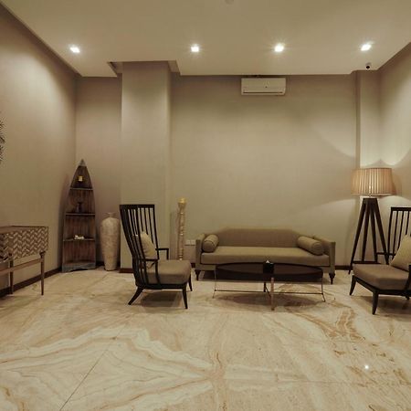 โรงแรมรอยัล ปัดจาจารัน โบกอร์ ภายนอก รูปภาพ